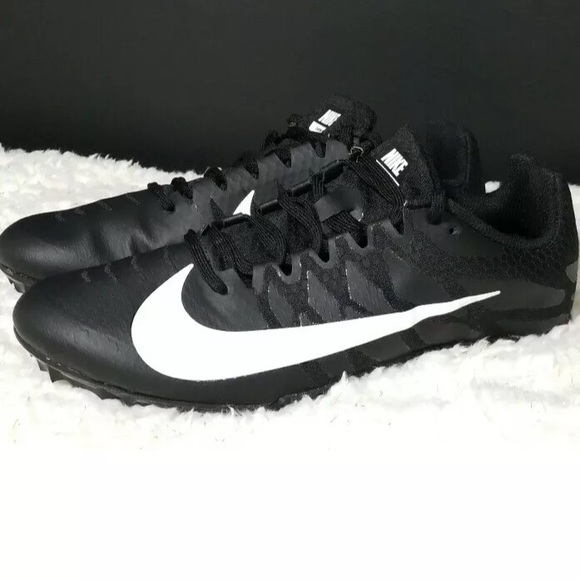 nike track shoes no spikes